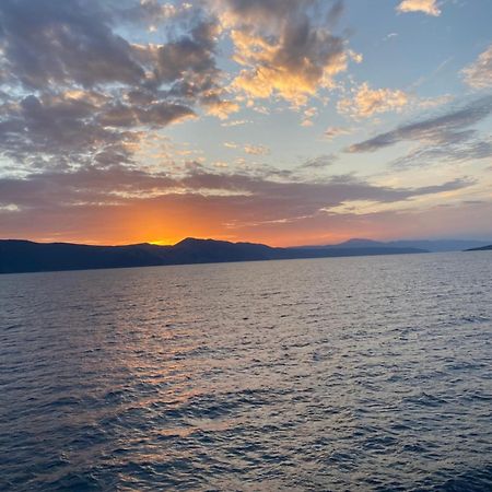 Apartman Diana Mali Losinj Bagian luar foto