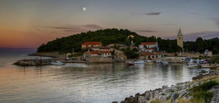 Apartman Diana Mali Losinj Bagian luar foto
